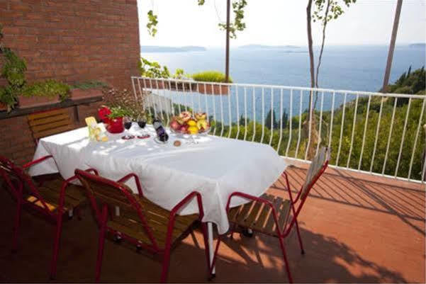 Guest House Burin มลินี ภายนอก รูปภาพ