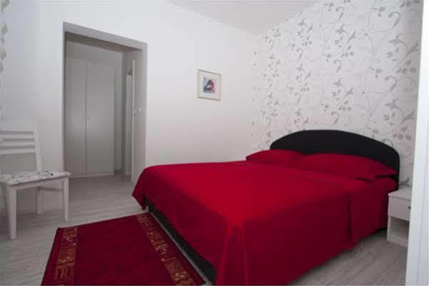 Guest House Burin มลินี ภายนอก รูปภาพ
