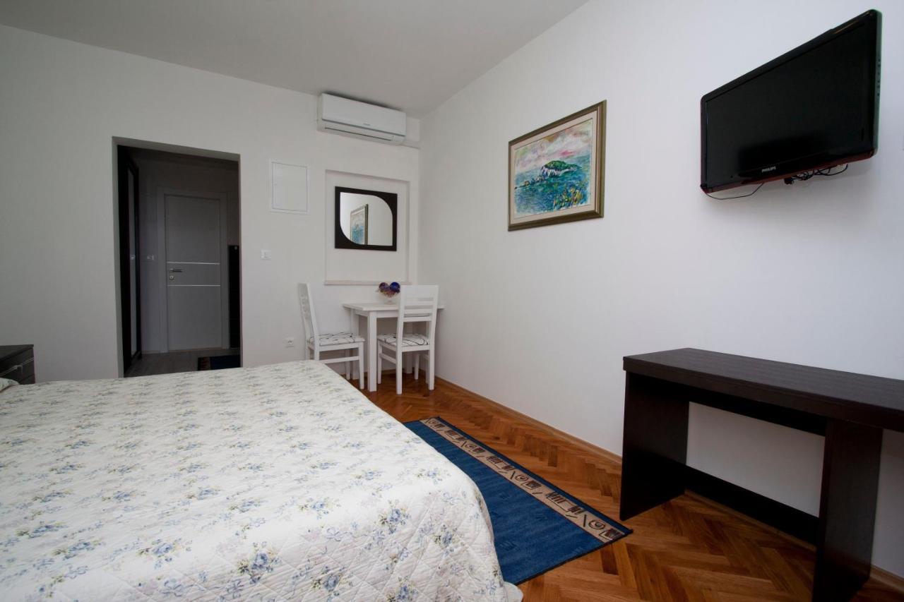 Guest House Burin มลินี ภายนอก รูปภาพ