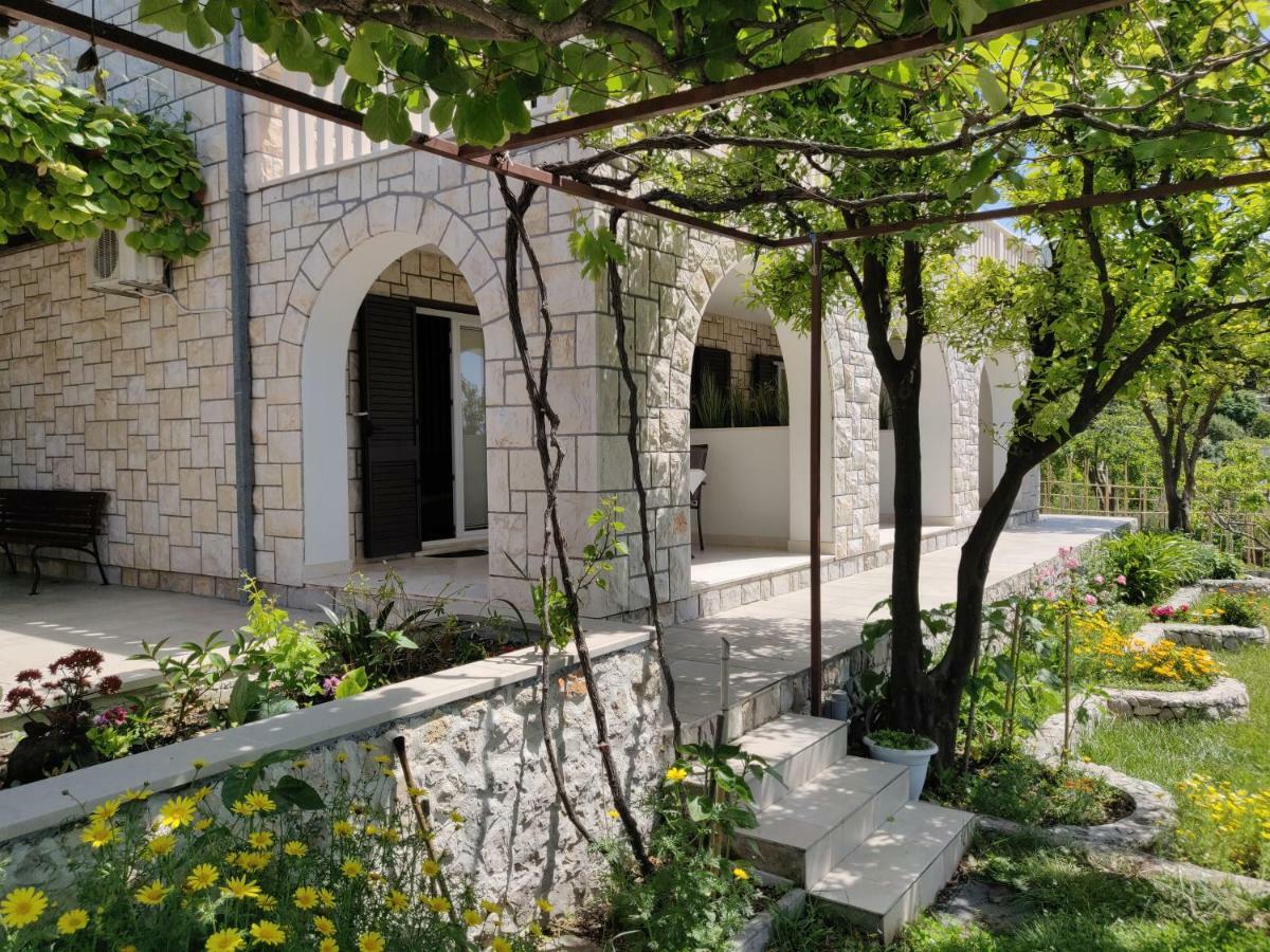 Guest House Burin มลินี ภายนอก รูปภาพ